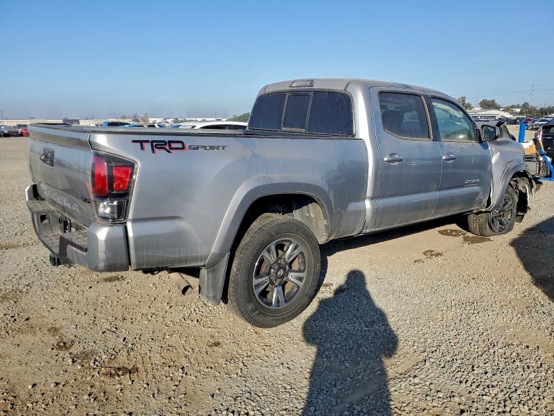 Photo 3 from auction – 2018 TOYOTA TACOMA DOU with VIN 3TMBZ5DN3JM016984