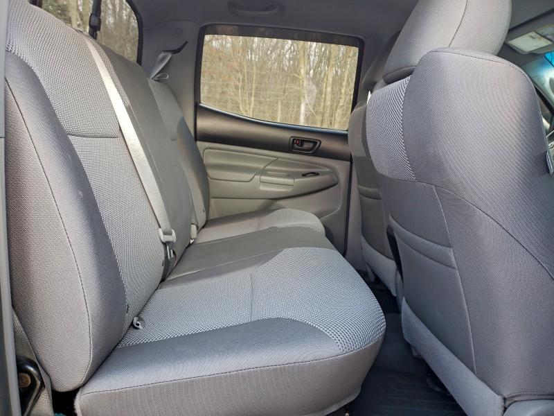 Photo 10 from auction – 2014 TOYOTA TACOMA DOU with VIN 3TMLU4EN1EM161085