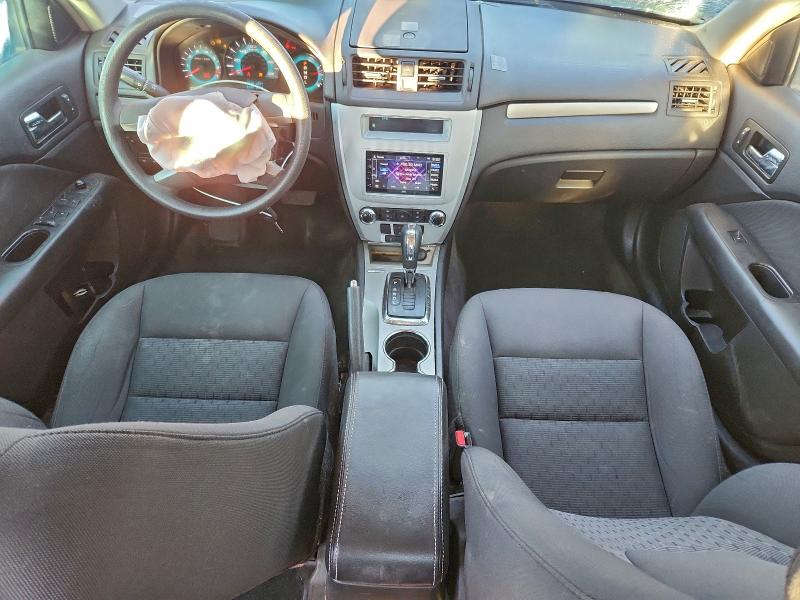 Photo 8 from auction – 2010 FORD FUSION SE with VIN 3FAHP0HA2AR165972