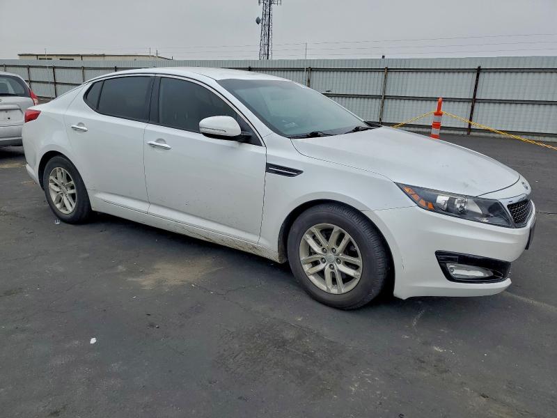 Photo 4 from auction – 2012 KIA OPTIMA LX with VIN 5XXGM4A78CG018061