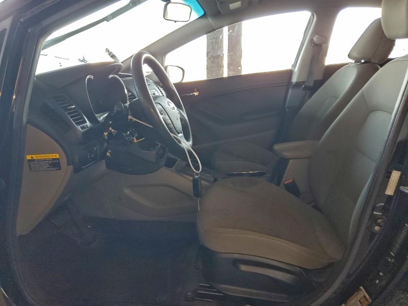 Photo 7 from auction – 2016 KIA FORTE LX with VIN KNAFK4A60G5482025