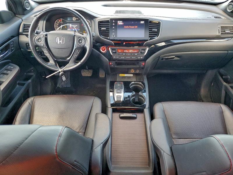 Photo 8 from auction – 2022 HONDA RIDGELINE with VIN 5FPYK3F80NB503443