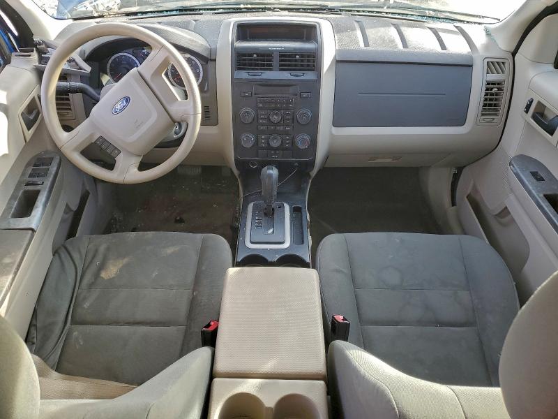 Photo 8 from auction – 2011 FORD ESCAPE XLS with VIN 1FMCU0C76BKC10602