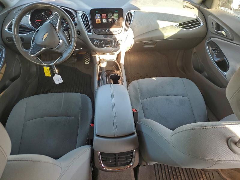 Photo 8 from auction – 2016 CHEVROLET MALIBU LT with VIN 1G1ZE5ST1GF317119
