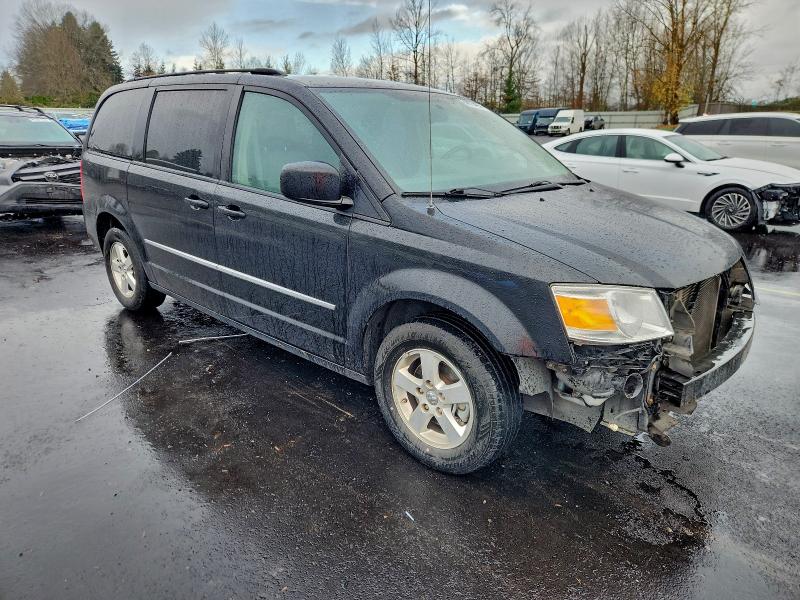 Photo 4 from auction – 2010 DODGE GRAND CARA with VIN 2D4RN5D16AR218561