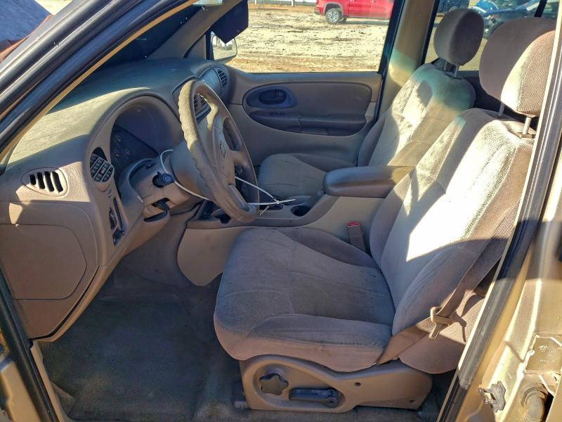 Photo 7 from auction – 2004 CHEVROLET TRAILBLAZE with VIN 1GNDT13S942151660