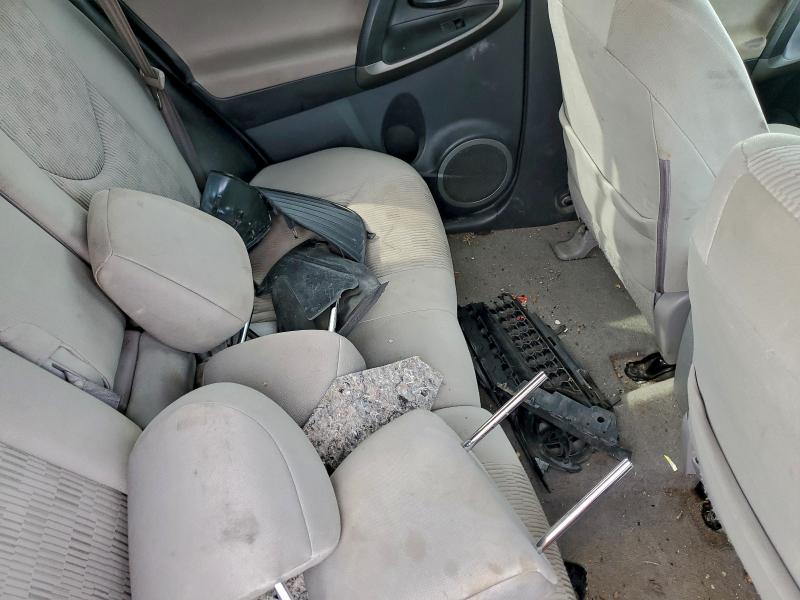 Photo 12 from auction – 2012 TOYOTA RAV4 with VIN 2T3BF4DV5CW178510