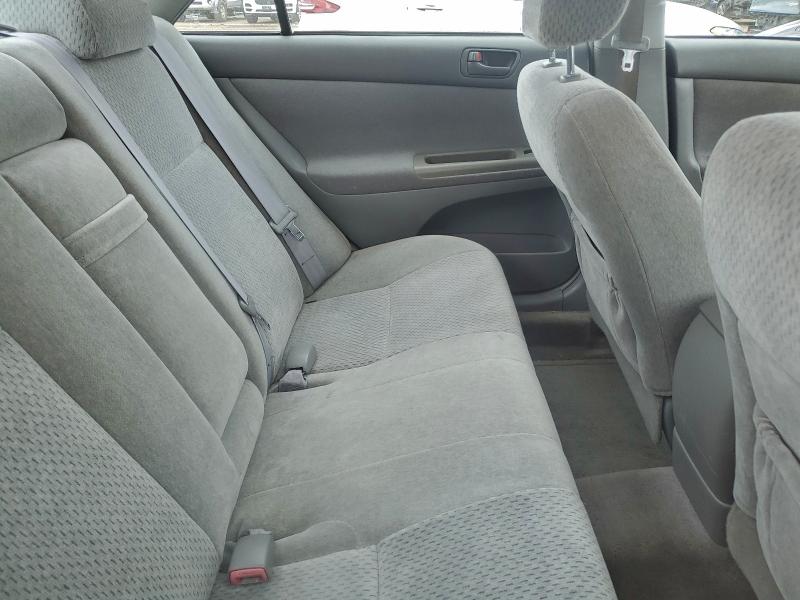 Photo 10 from auction – 2004 TOYOTA CAMRY with VIN 4T1BE32K04U280197
