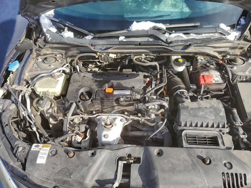 Photo 11 from auction – 2016 HONDA CIVIC LX with VIN 19XFC2F52GE010336
