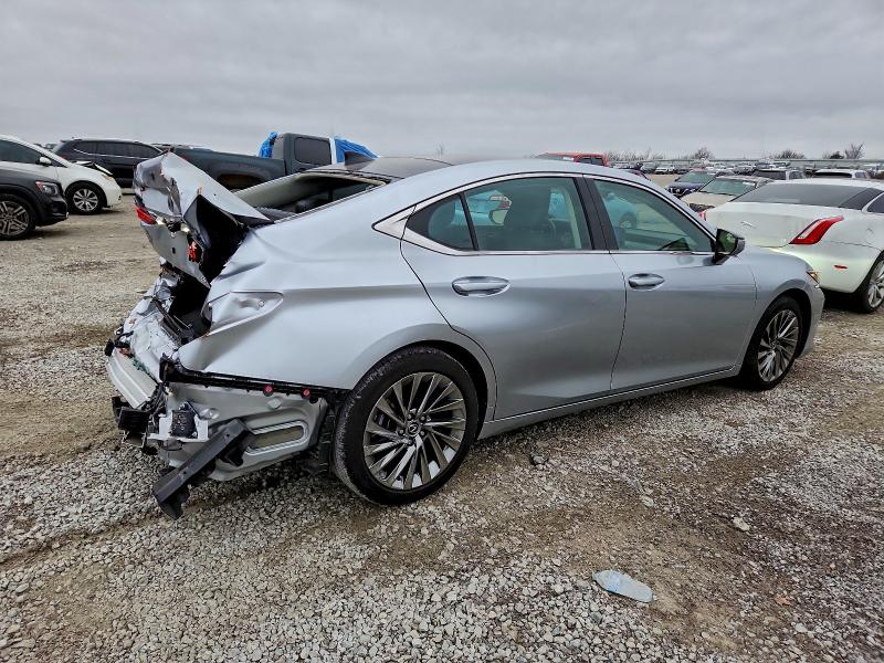 Photo 3 from auction – 2025 LEXUS ES 350 BAS with VIN 58AEZ1B18SU200678