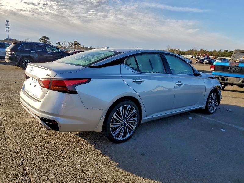 Photo 3 from auction – 2024 NISSAN ALTIMA SL with VIN 1N4BL4EV5RN317421