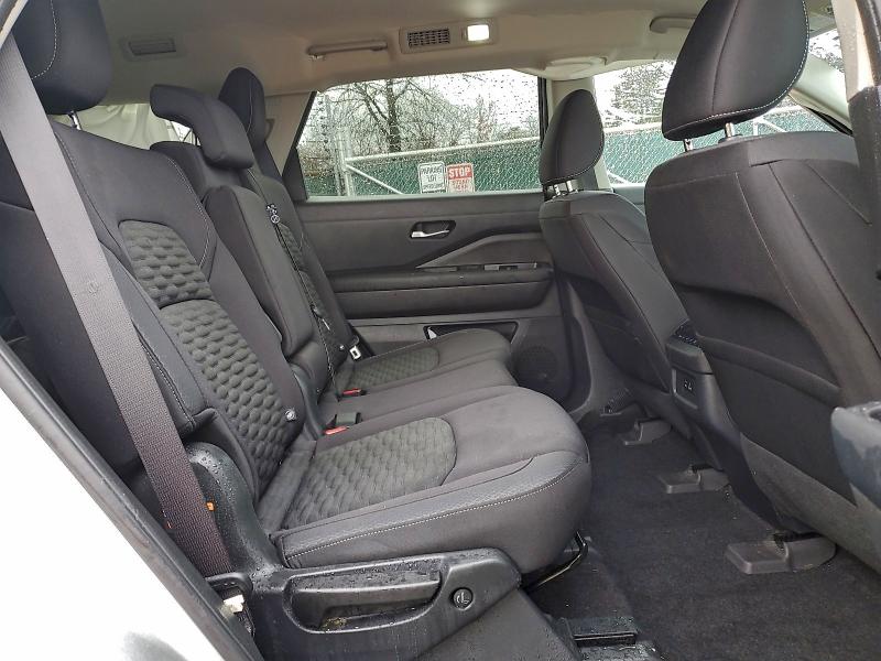 Photo 11 from auction – 2022 NISSAN PATHFINDER with VIN 5N1DR3BC0NC239422