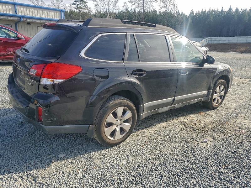 Photo 3 from auction – 2010 SUBARU OUTBACK 3. with VIN 4S4BRELC7A2372521