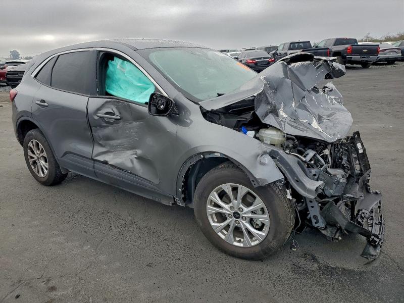 Photo 4 from auction – 2023 FORD ESCAPE with VIN 1FMCU9GN9PUA04313