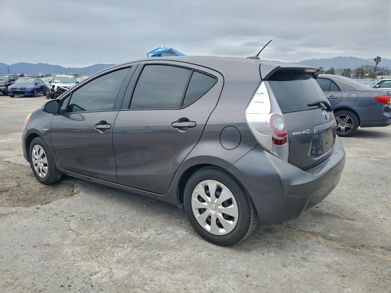 Photo 2 from auction – 2012 TOYOTA PRIUS C with VIN JTDKDTB32C1004152