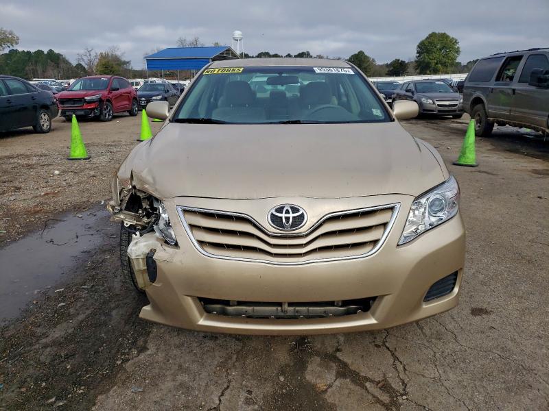 Photo 5 from auction – 2011 TOYOTA CAMRY BASE with VIN 4T1BF3EK4BU229436
