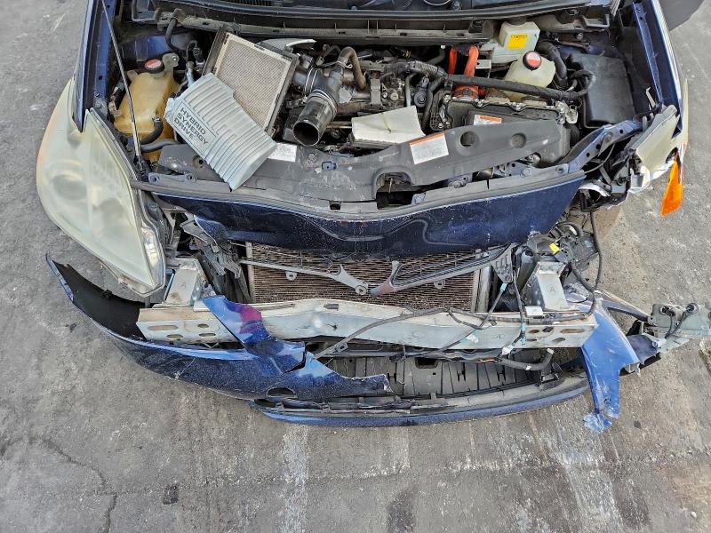 Photo 11 from auction – 2015 TOYOTA PRIUS with VIN JTDKN3DU0F0461555