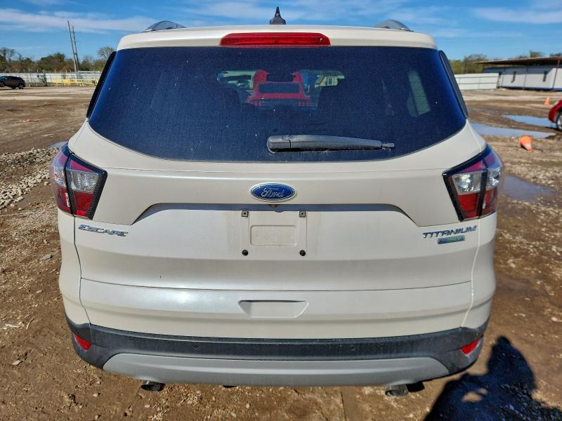 Photo 6 from auction – 2018 FORD ESCAPE with VIN 1FMCU0J99JUB84455