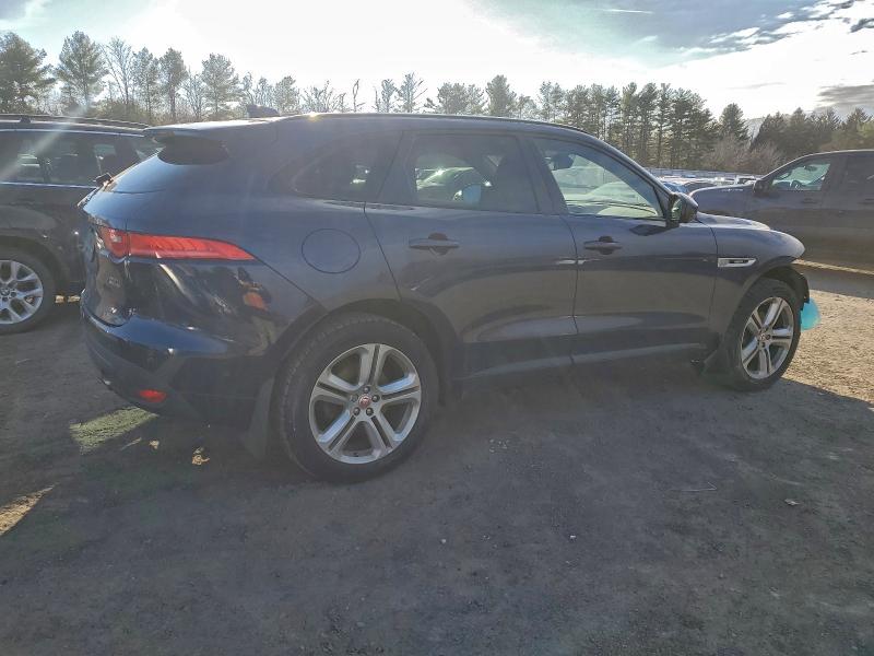 Photo 3 from auction – 2018 JAGUAR F-PACE R - with VIN SADCL2FX0JA322044