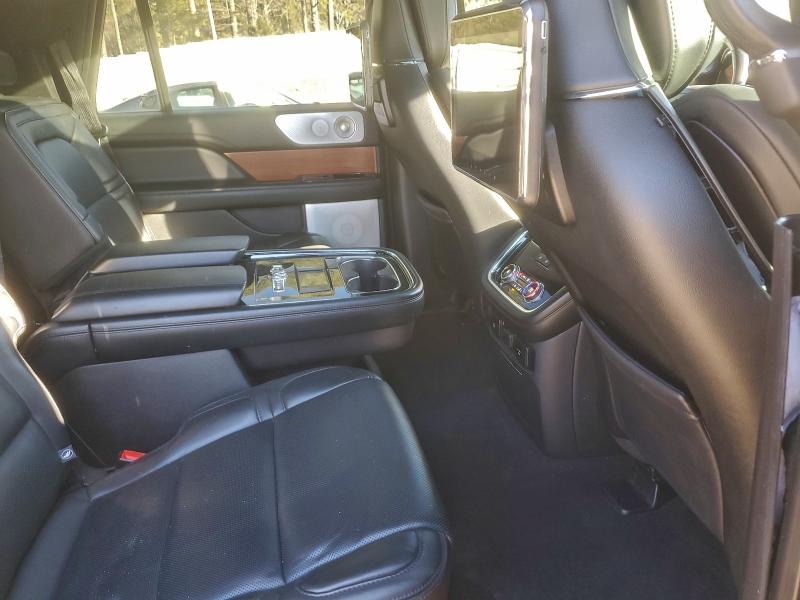 Photo 11 from auction – 2018 LINCOLN NAVIGATOR with VIN 5LMJJ2LT5JEL08782