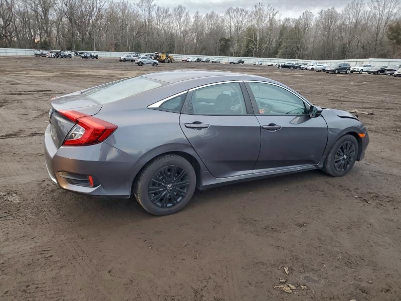 Photo 3 from auction – 2019 HONDA CIVIC LX with VIN 2HGFC2F69KH584567