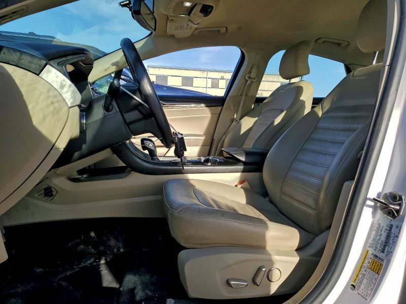 Photo 7 from auction – 2016 FORD FUSION with VIN 3FA6P0PUXGR357121