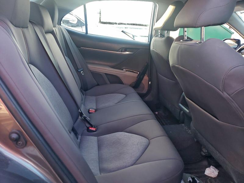 Photo 10 from auction – 2020 TOYOTA CAMRY LE with VIN 4T1C11BK5LU005685