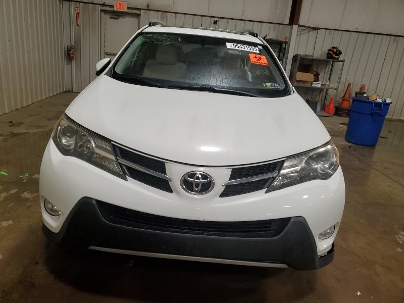 Photo 5 from auction – 2014 TOYOTA RAV4 XLE with VIN JTMRFREV9ED079960