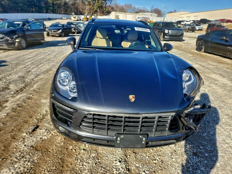 Photo 5 from auction – 2017 PORSCHE MACAN with VIN WP1AA2A52HLB00133
