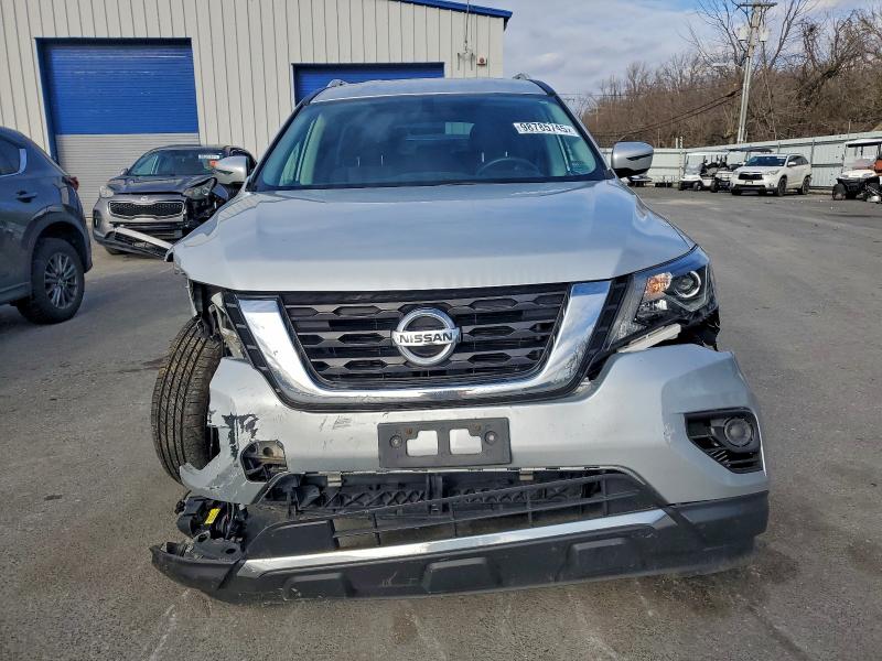 Photo 5 from auction – 2018 NISSAN PATHFINDER with VIN 5N1DR2MM2JC621039
