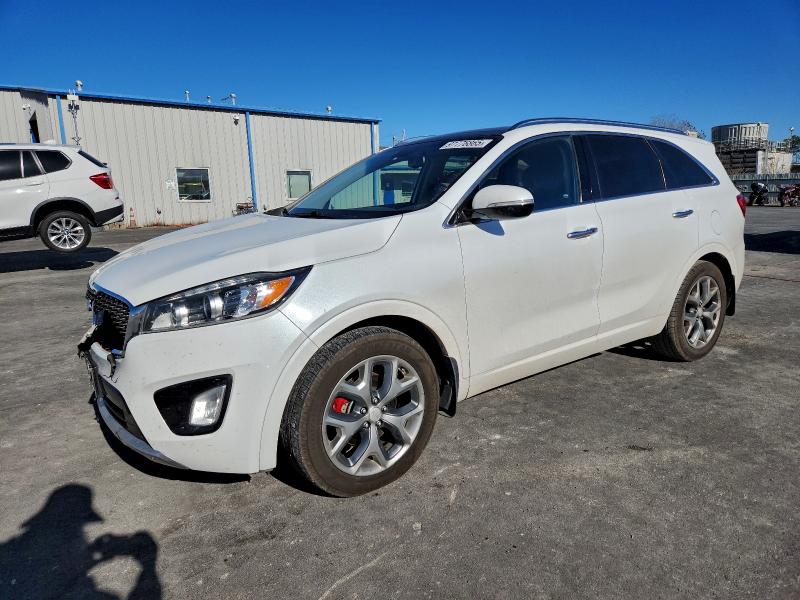 KIA SORENTO 2017 with VIN 5XYPK4A58HG298099 - Photo from auction