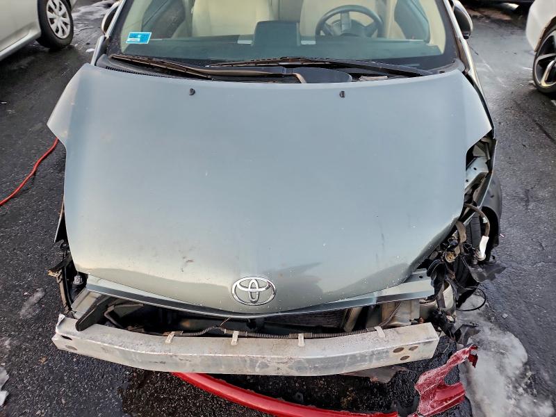 Photo 11 from auction – 2005 TOYOTA PRIUS with VIN JTDKB20U953124632