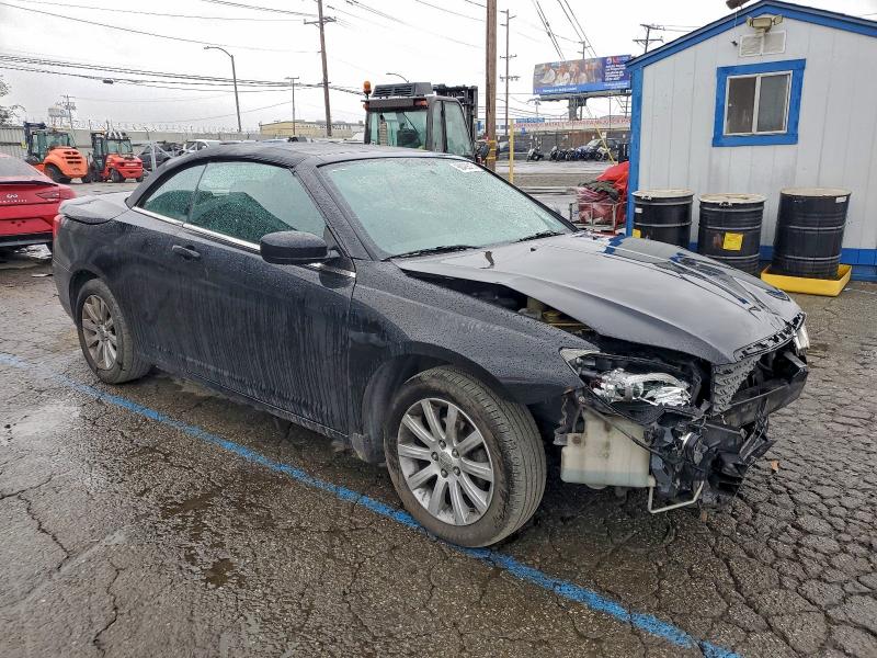 Photo 4 from auction – 2012 CHRYSLER 200 TOURIN with VIN 1C3BCBEB4CN229587