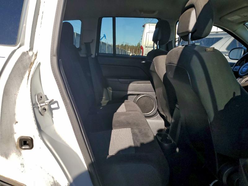 Photo 11 from auction – 2016 JEEP COMPASS SP with VIN 1C4NJCBA9GD568129