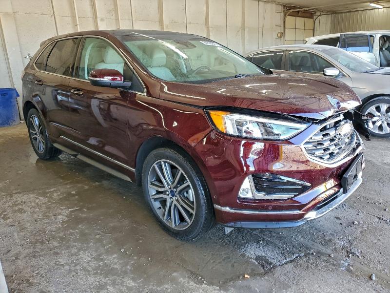 Photo 4 from auction – 2019 FORD EDGE TITAN with VIN 2FMPK4K98KBB44940