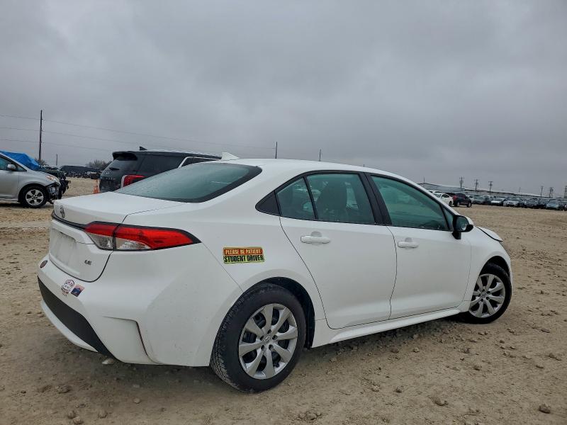 Photo 3 from auction – 2020 TOYOTA COROLLA LE with VIN 5YFEPRAE7LP029344