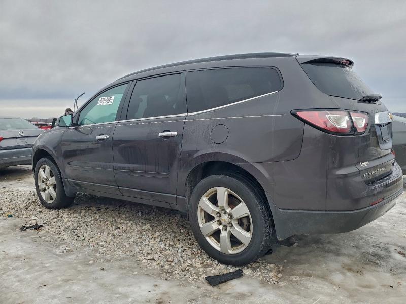 Photo 2 from auction – 2017 CHEVROLET TRAVERSE L with VIN 1GNKVGKD3HJ302995