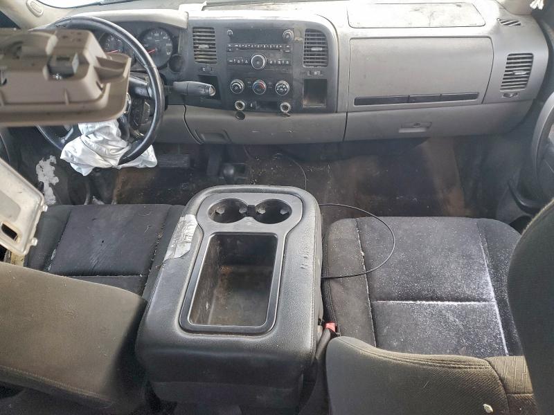 Photo 8 from auction – 2012 CHEVROLET SILVERADO with VIN 1GCRKREA1CZ337624