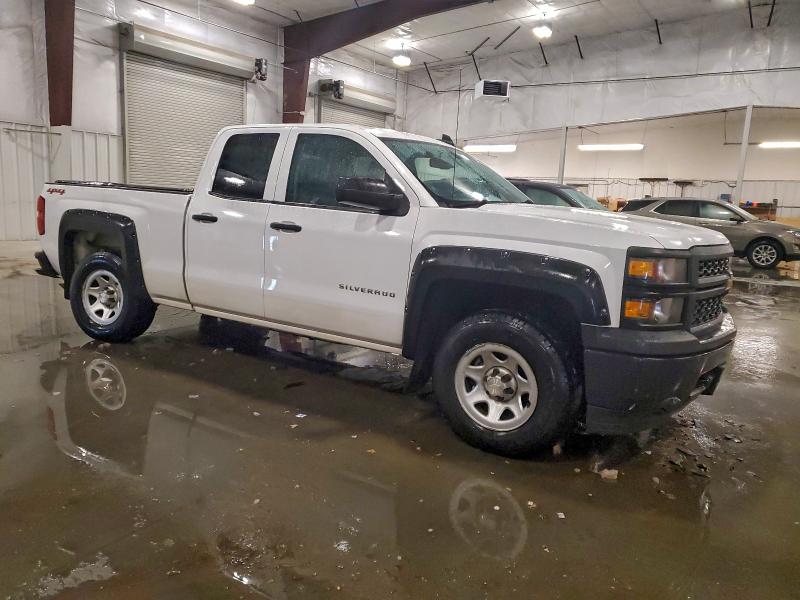 Photo 4 from auction – 2015 CHEVROLET SILVERADO with VIN 1GCVKPEC1FZ146441