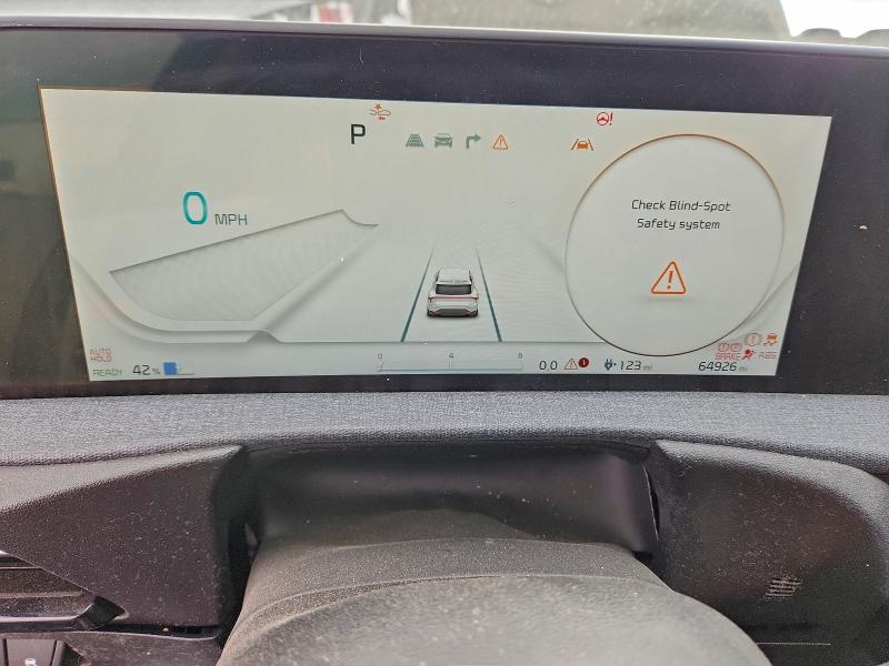 Photo 9 from auction – 2022 KIA EV6 LIGHT with VIN KNDC34LA5N5030234