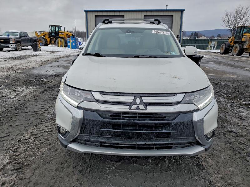 Photo 5 from auction – 2018 MITSUBISHI OUTLANDER with VIN JA4AZ3A3XJZ001765