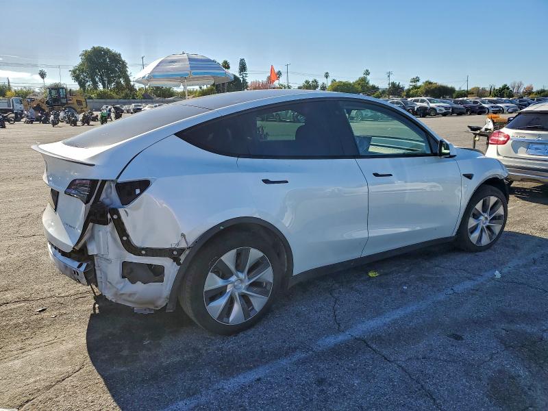 Photo 3 from auction – 2022 TESLA MODEL Y with VIN 7SAYGDEE5NF356529