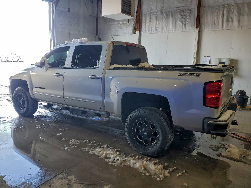 Photo 2 from auction – 2017 CHEVROLET SILVERADO with VIN 3GCUKREC6HG437088