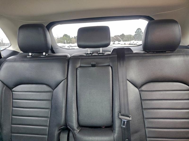 Photo 10 from auction – 2016 FORD EDGE SE with VIN 2FMPK3G99GBB10984