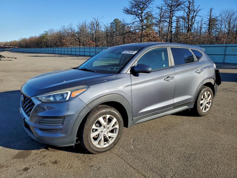 HYUNDAI TUCSON SE 2019 with VIN KM8J2CA48KU933377 - Photo from auction