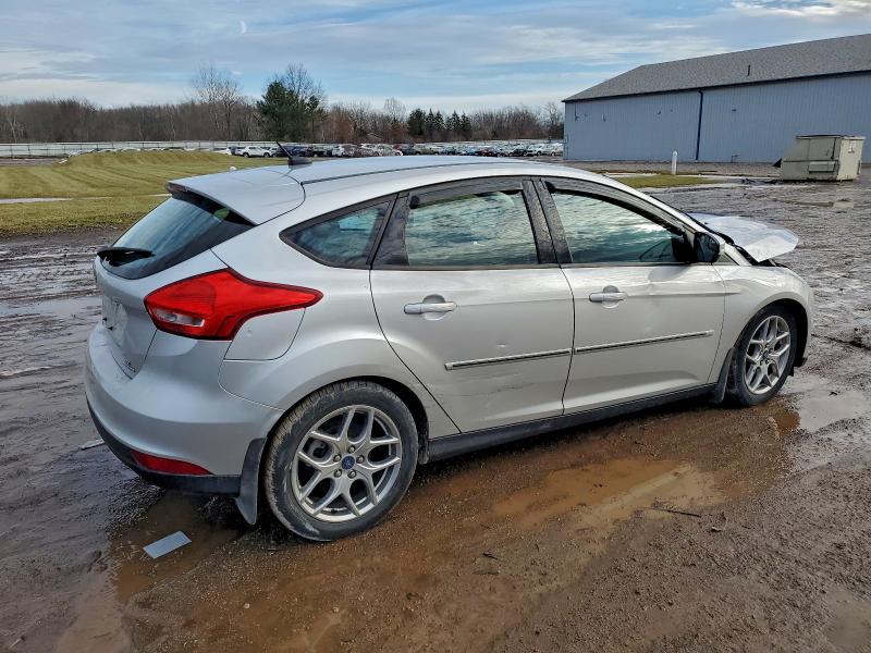 Photo 3 from auction – 2015 FORD FOCUS SE with VIN 1FADP3K23FL229217