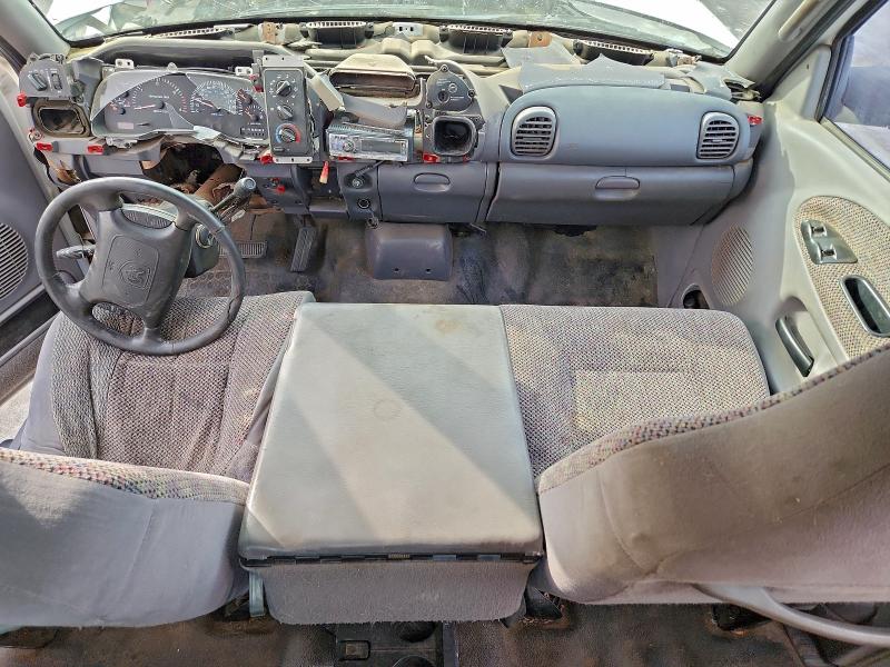 Photo 8 from auction – 2001 DODGE RAM 2500 with VIN 1B7KC23641J515896