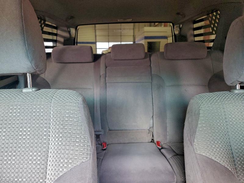 Photo 10 from auction – 2004 TOYOTA 4RUNNER SR with VIN JTEBU14R840021319