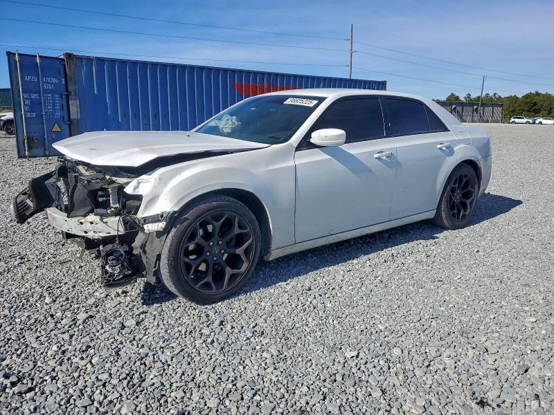 CHRYSLER 300 S 2019 с VIN 2C3CCABG8KH559710 - Снимка от търг