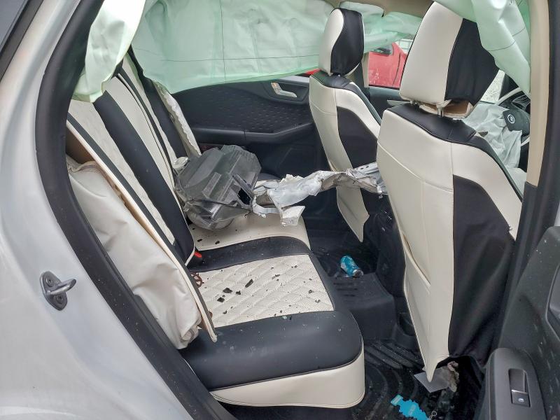 Photo 11 from auction – 2020 FORD ESCAPE SEL with VIN 1FMCU9H97LUA97540